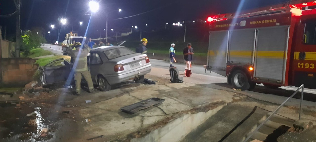 Motorista do acidente que deixou cinco feridos em estado grave não soube explicar o motivo do acidente 