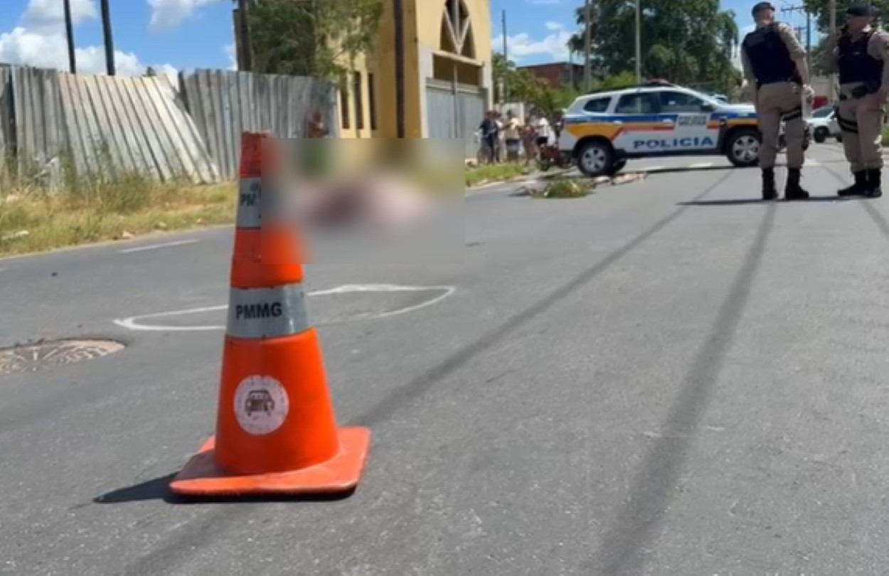 Adolescente foi assassinado enquanto passava de bicicleta na avenida Moacir Paleta, em Governador Valadares 
