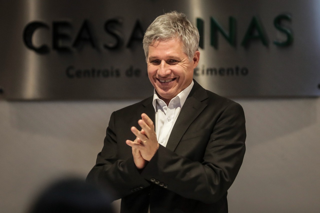 Paulo Teixeira, Ministro do Desenvolvimento Agrário e Agricultura Familiar, durante evento no CEASA