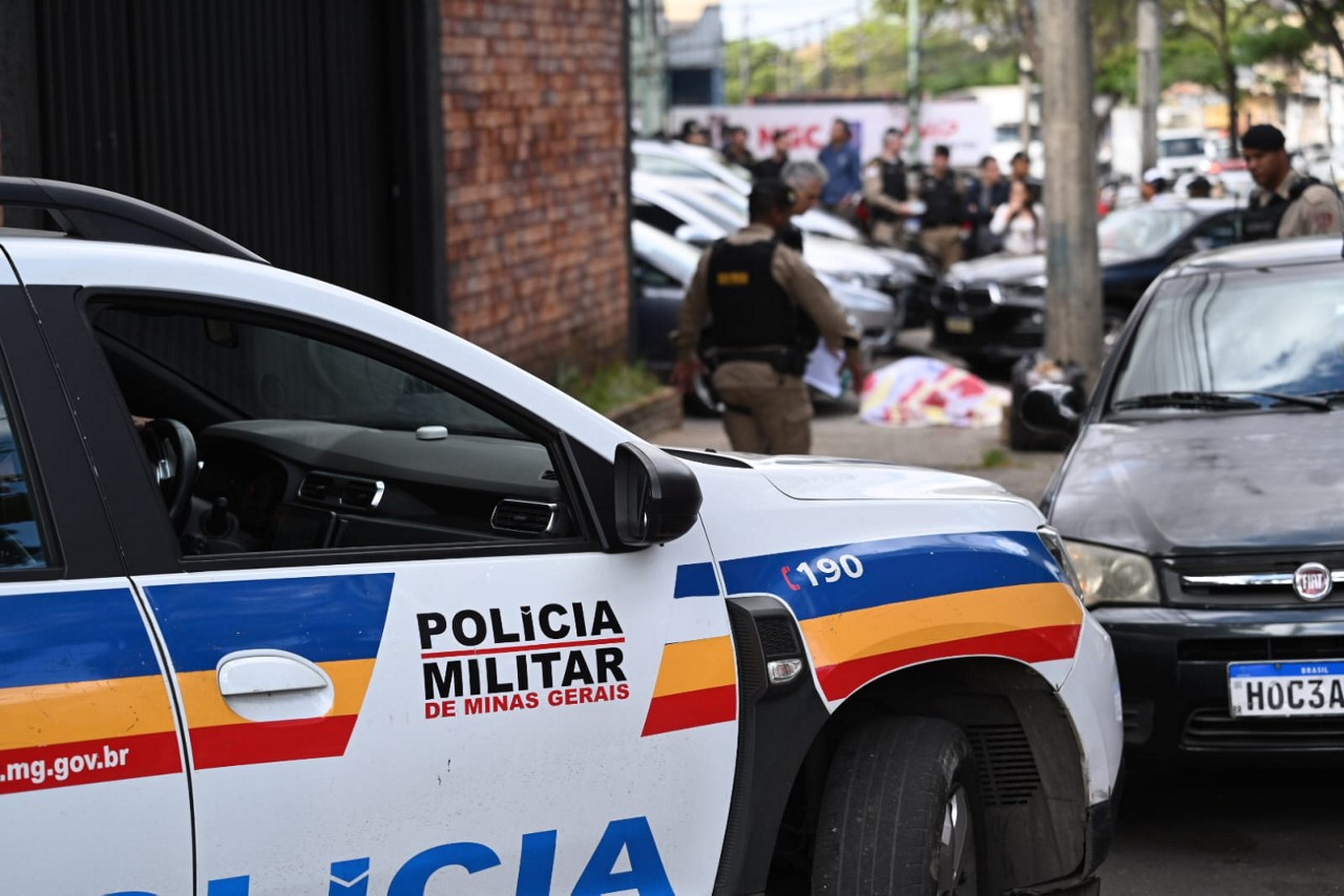 PM morre ao tentar impedir assalto a concessionária no Tirol  