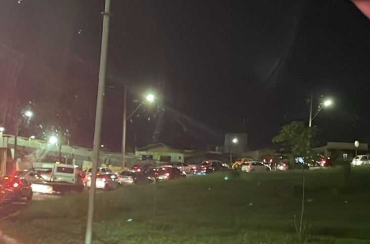 Acidente impacta o trânsito na alça de acesso da Via Expressa para a avenida Babita Camargos