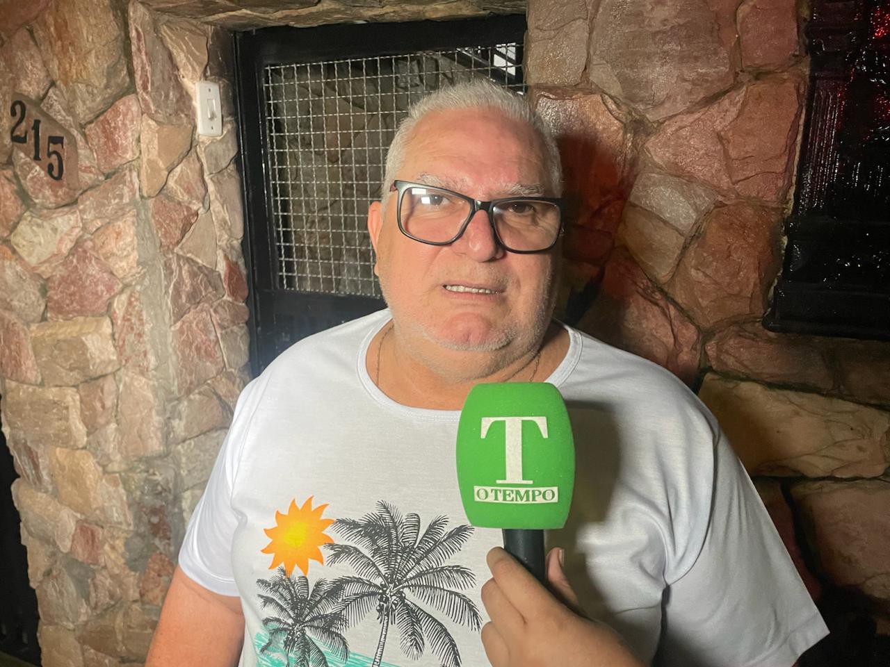 João Batista Miranda mora em frente a uma das portarias do Parque Lagoa do Nado