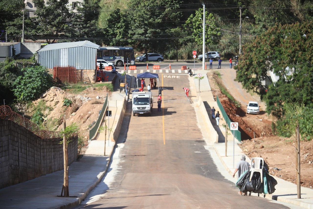 Ponte foi inaugurada nesta quinta-feira (5 de junho)