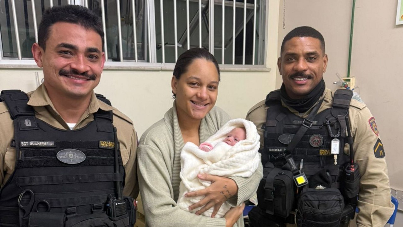 Operação policial foi realizada na noite desta terça-feira (15/7)