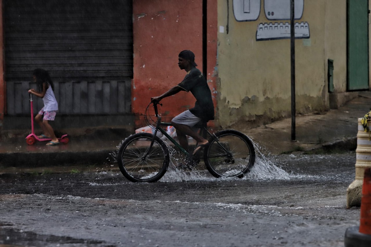Região metropolitana de Belo Horizonte vem recebendo grande volume de chuva