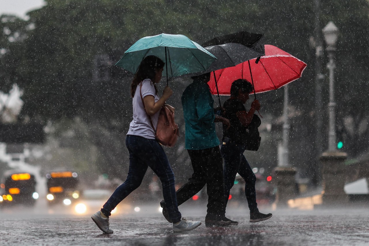 Chegada da chuva vem com riscos a cidadãos