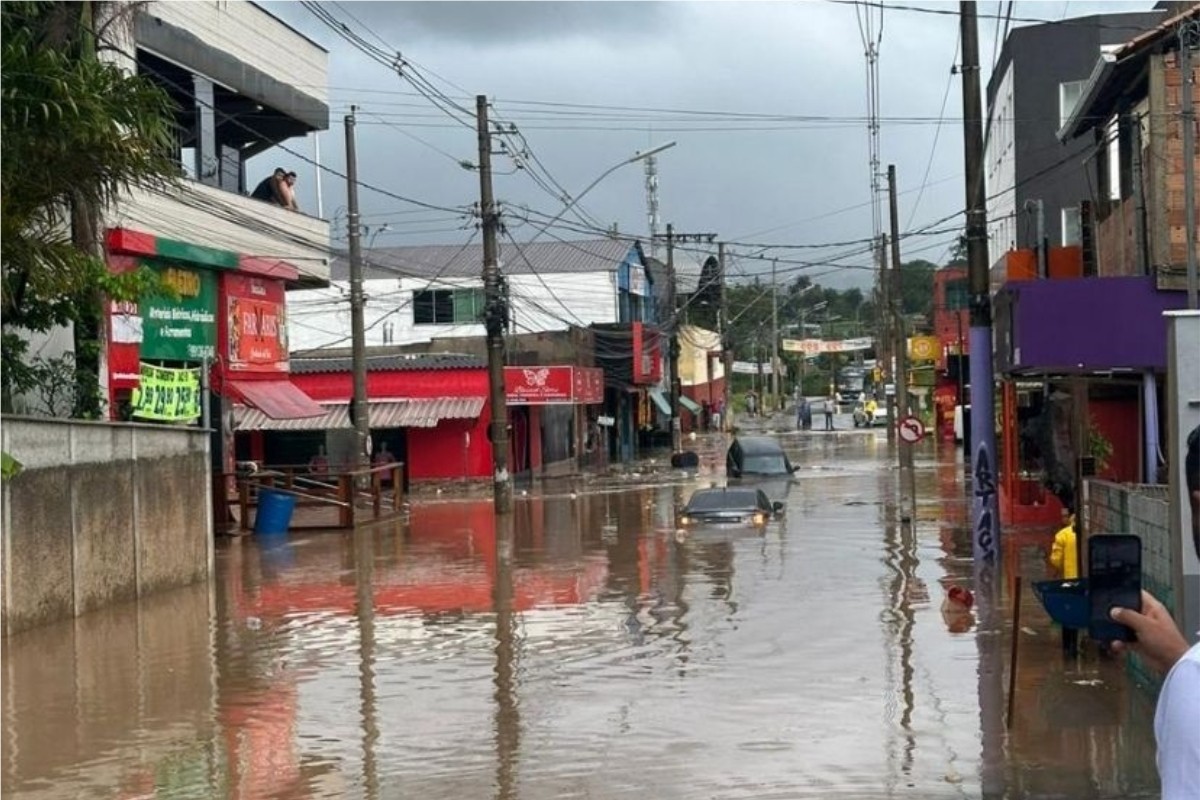 Chuva foi registrada nesta terça-feira (07/01)