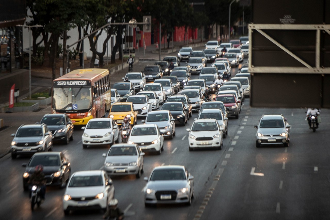 Golpes na compra e venda de carros online caíram 51% em Minas, em 2024