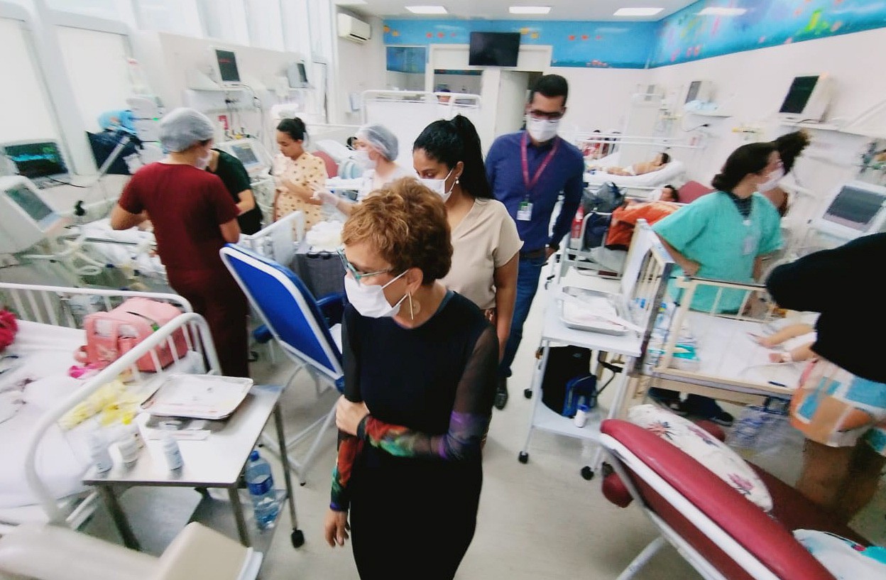 Visita da prefeita de Contagem, Marília Campos, no Centro Materno Infantil (CMI)