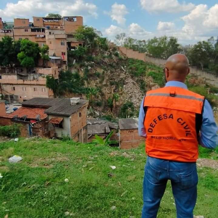 Defesa Civil fez alerta sobre risco geológico em algumas regiões da capital
