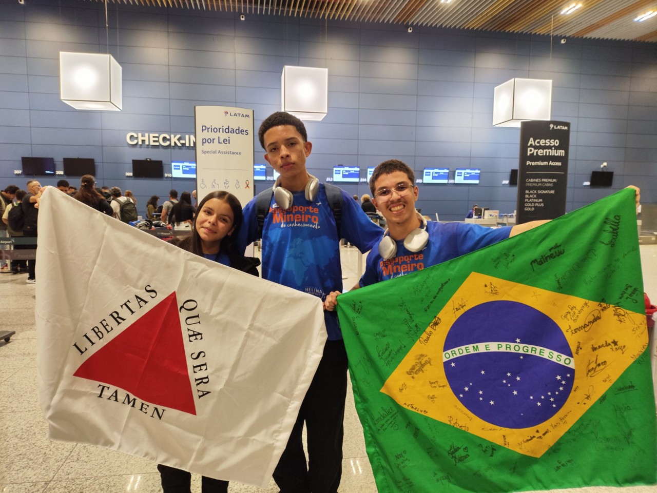 Três estudantes da rede estadual de MG já embarcaram para o Chile