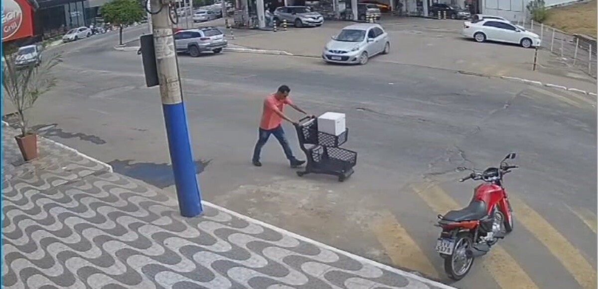 Após cometer o furto, o criminoso conseguiu chegar no estado do Espírito Santo e foi preso