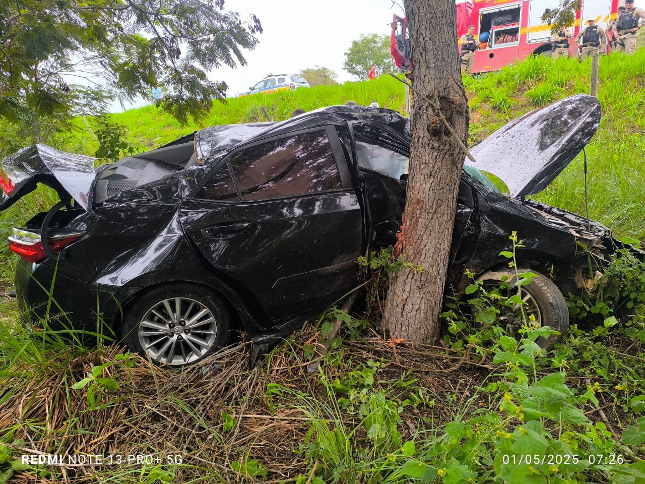 Acidente foi no km 162 da rodovia, na altura de Governador Valadares