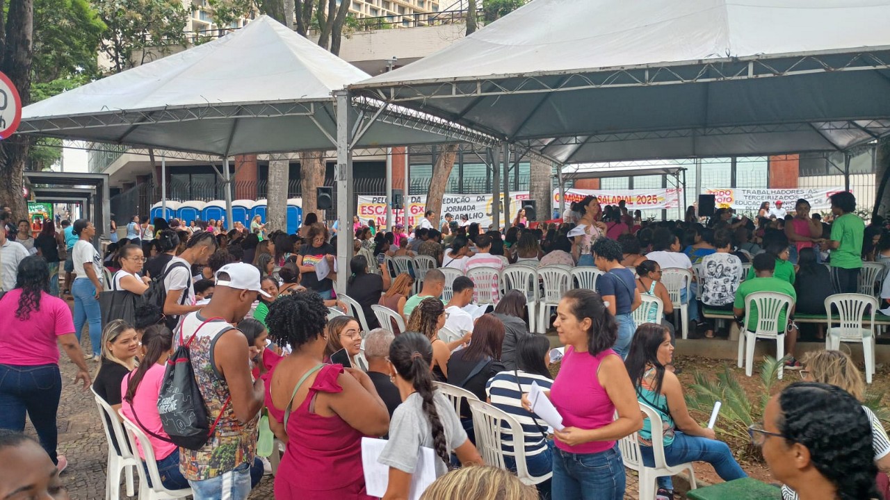 Profissionais fazem assembleia nesta quarta-feira 