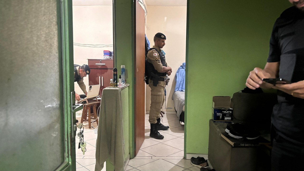 Operação Flor de Maio cumpre 4 mandados na Grande BH