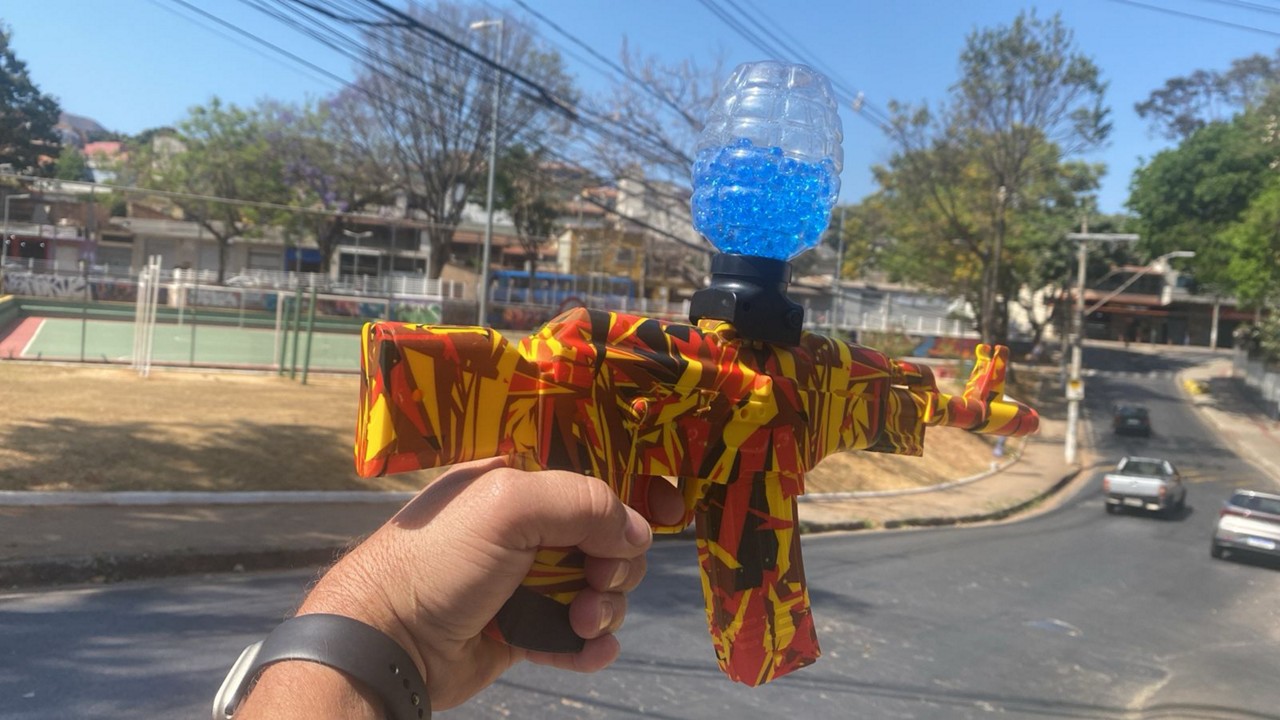 O "brinquedo" pode ser comprado na internet e em lojas de brinquedo