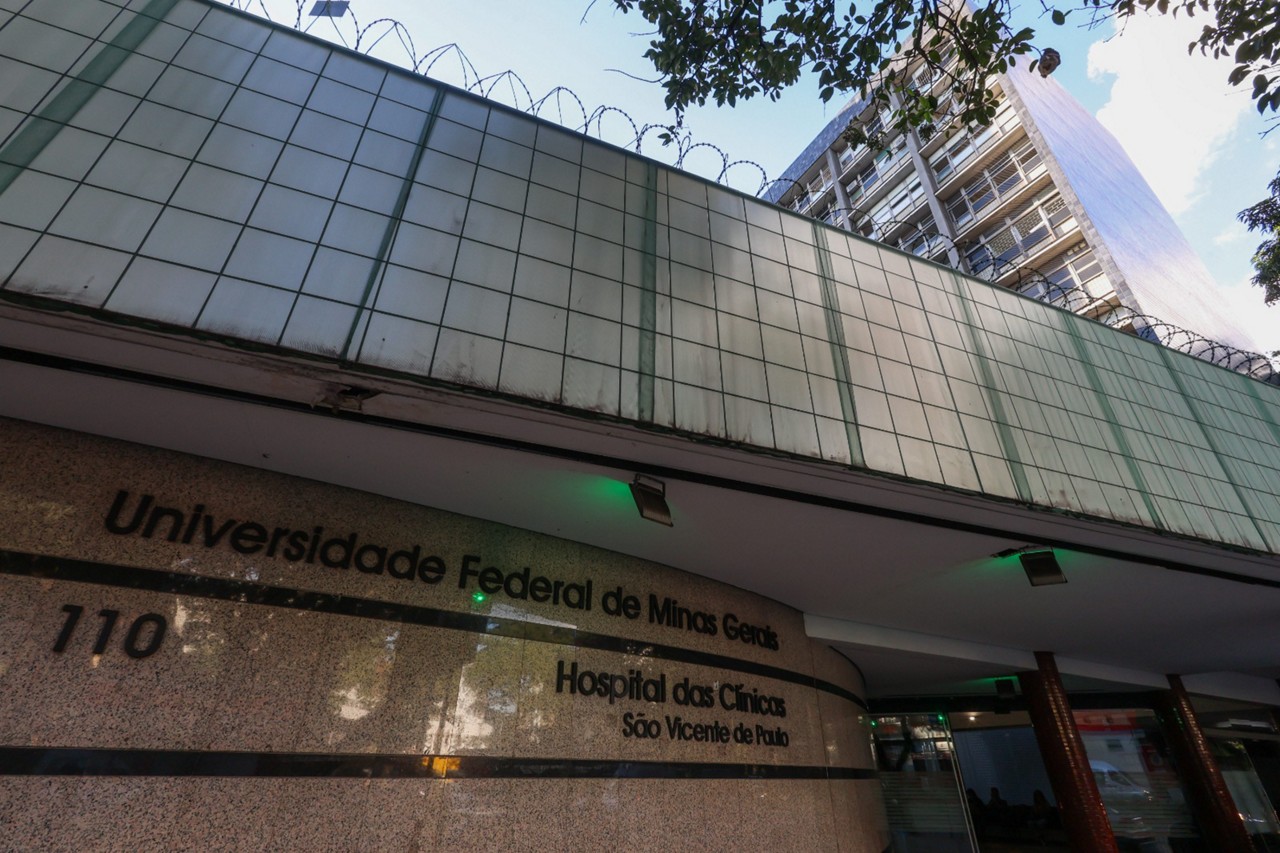 Fachada do Hospital das Clínicas em Belo Horizonte, em maio 2025