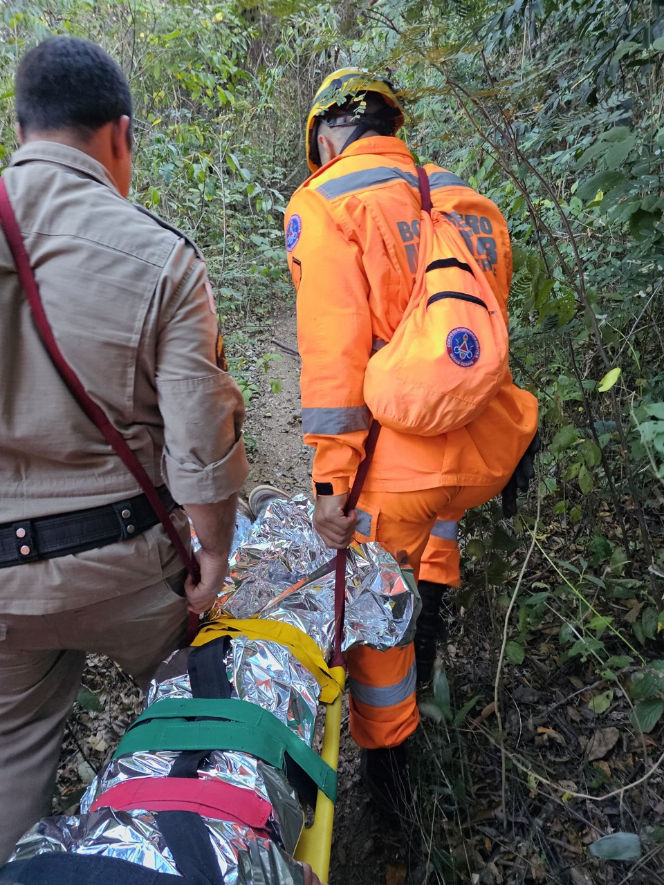 O Corpo de Bombeiros foi chamado para atuar no resgate de idoso desaparecido e encontrado com vida em Leandro Ferreira (MG)