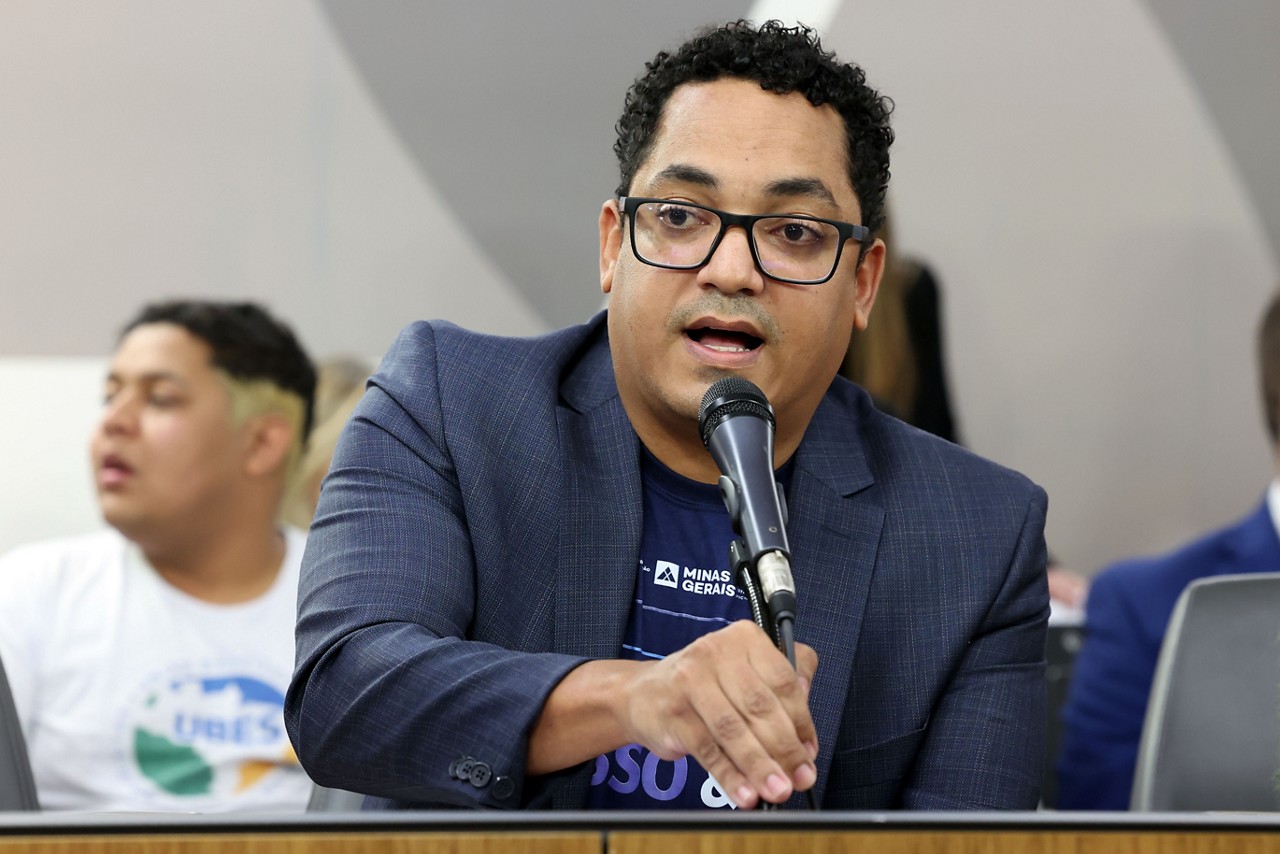Igor de Alvarenga Oliveira Icassati Rojas (ssecretário de Estado de Educação)