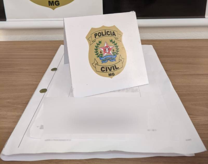 Polícia cumpriu mandados de busca em apreensão em endereços ligados a três suspeitos