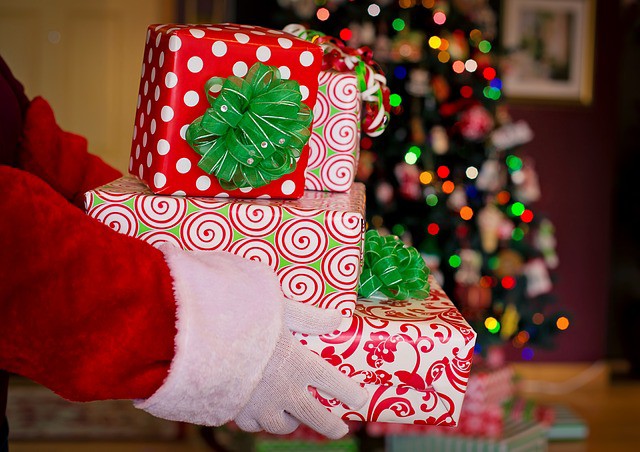 Os interessados em adotar uma cartinha tem até o dia 13 de dezembro para realizar o envio dos 'pedidos'