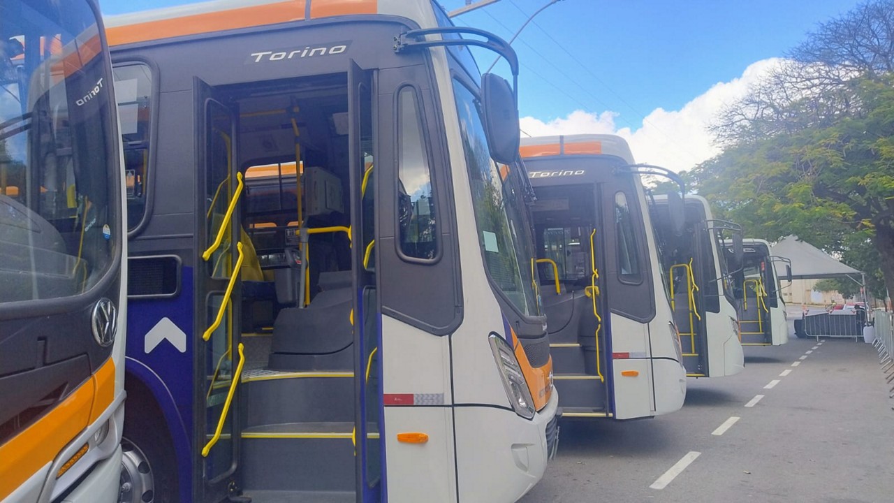 Os ônibus metropolitanos de Contagem e Brumadinho atendem 70 mil pessoas por dia