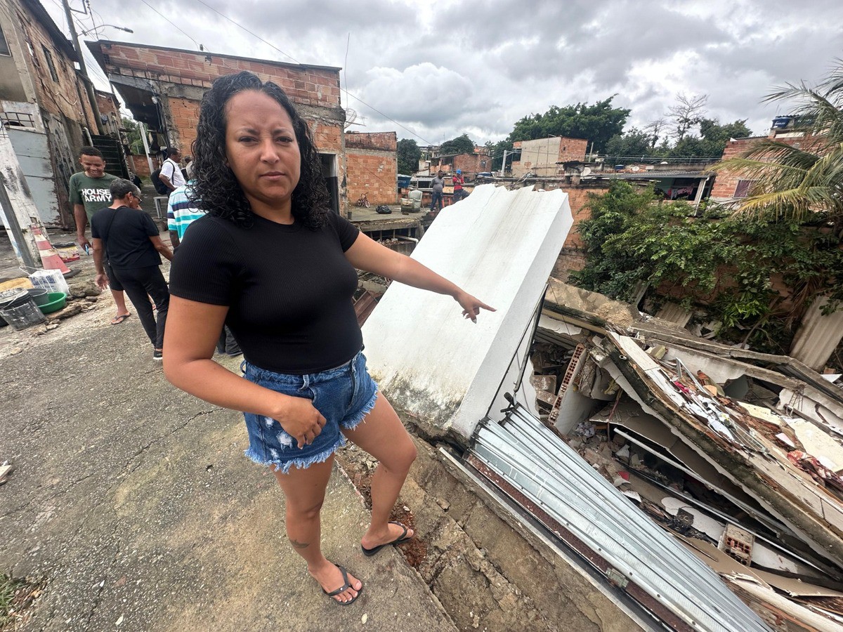 Michele Rodrigues Vieira perdeu seu salão de beleza com desabamento de casa no Paulo VI, em Belo Horizonte