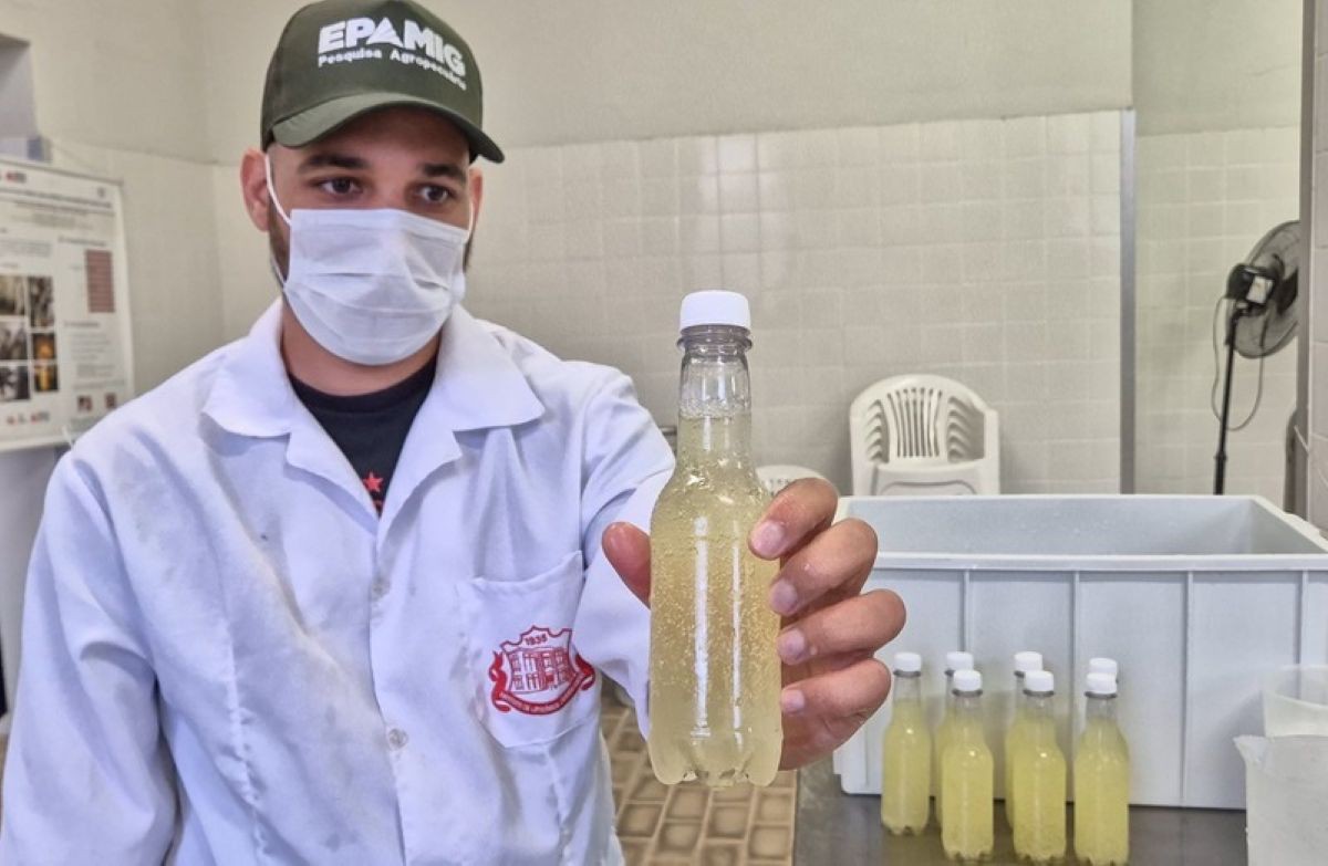 Bebida inovadora é produzida a partir do soro de leite e pode revolucionar indústria 