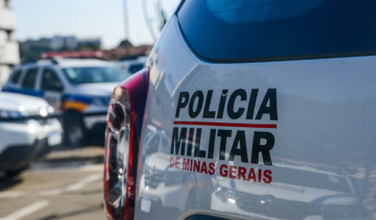 Militares receberam denúncia de porte de armas durante uma festa