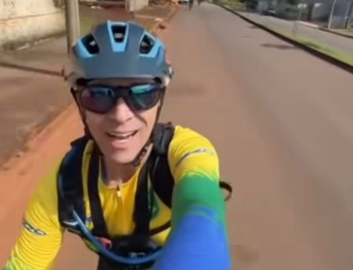Sargento Anderson Clayton Rosa era lotado no 1º BPM e amante do ciclismo  