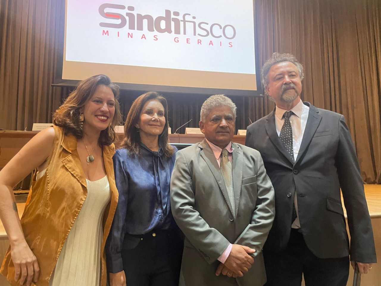 Denúncia foi apresentada em coletiva, junto à deputada estadual Bella Gonçalves (PSOL)