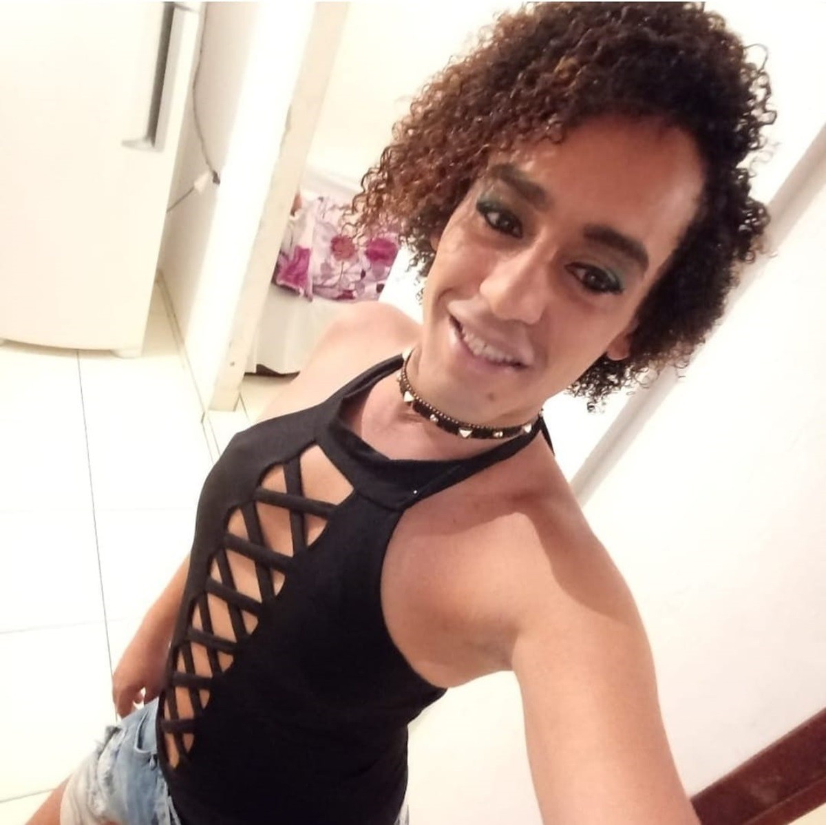 Mulher transsexual, chamada de Jeane Lui, foi assassinada neste domingo (5 de janeiro) após discussão em bar; polícia ainda investiga se crime foi motivado por transfobia