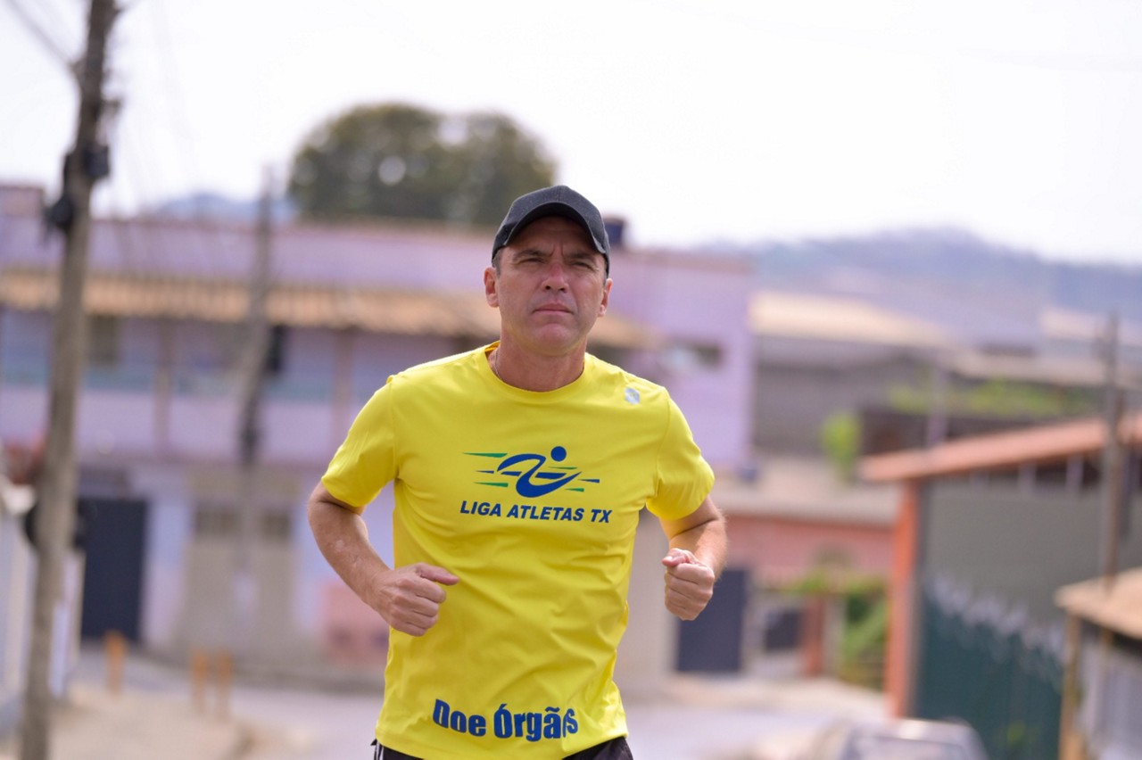 Fernando ganhou uma nova chance em 2017, com um novo rim; hoje, propaga a importância da doação de órgãos participando de competições mundo afora