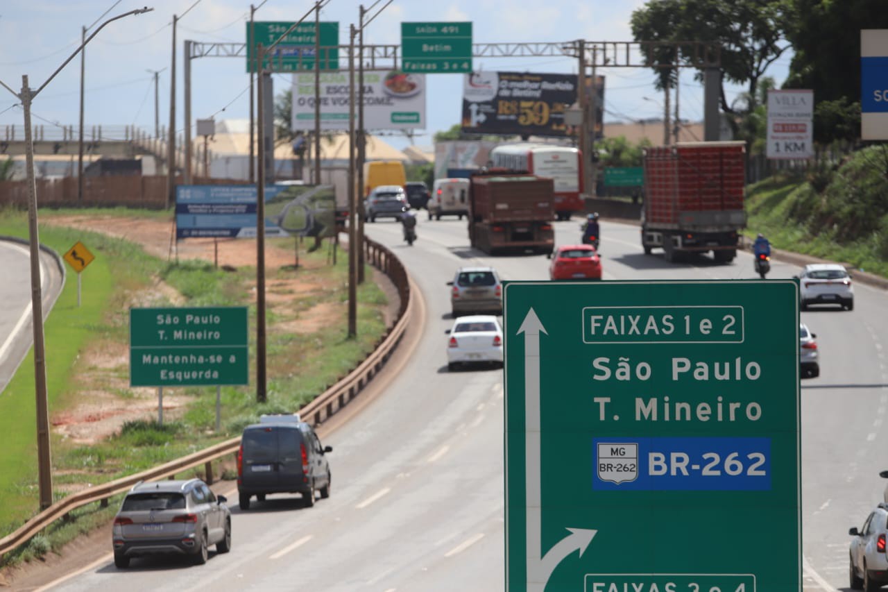 Trecho conhecido como Rota do Zebu faz a ligação entre a região metropolitana de Belo Horizonte e o Triângulo Mineiro