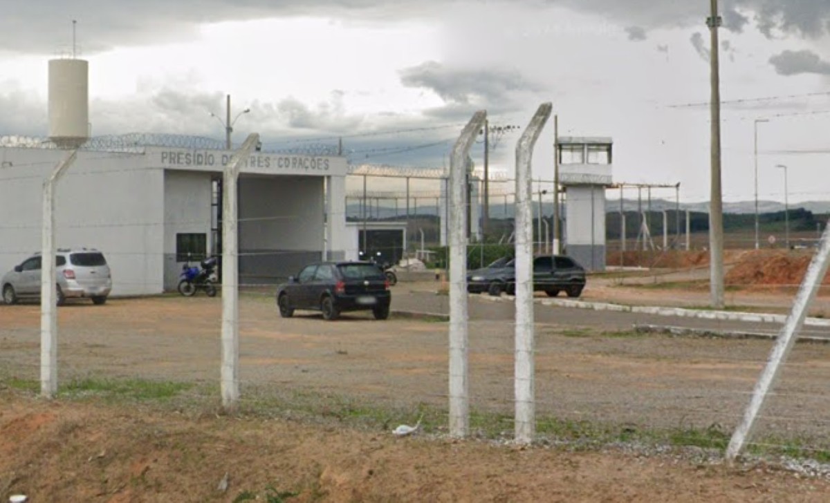 Detento foi encontrado morto dentro da Penitenciária de Três Corações  