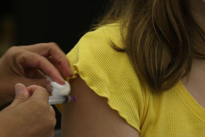 Vacina pode ser aplicada em crianças a partir de 6 meses e adultos