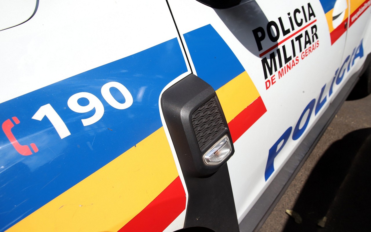 PM foi chamada após trio perturbar sossego de vizinhos em Araguari