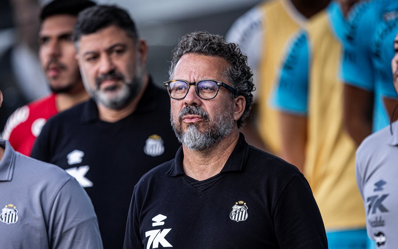 Cleber Xavier lamentou derrota para o Botafogo (Foto: Raul Baretta/ Santos FC)