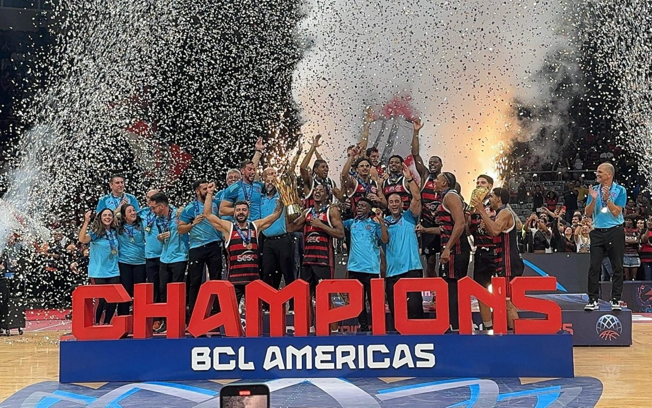 Flamengo comemora título na Champions League das Americas (Foto: Anna Ramos/Lance!)