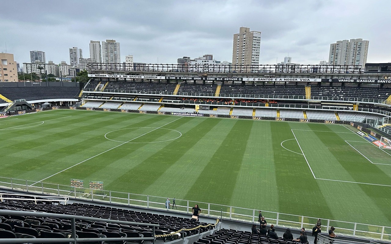 Santos e Red Bull Bragantino se encontram em reedição das quartas de final do Paulistão, na Vila Belmiro. (Foto: Juliana Yamaoka/ Lance)