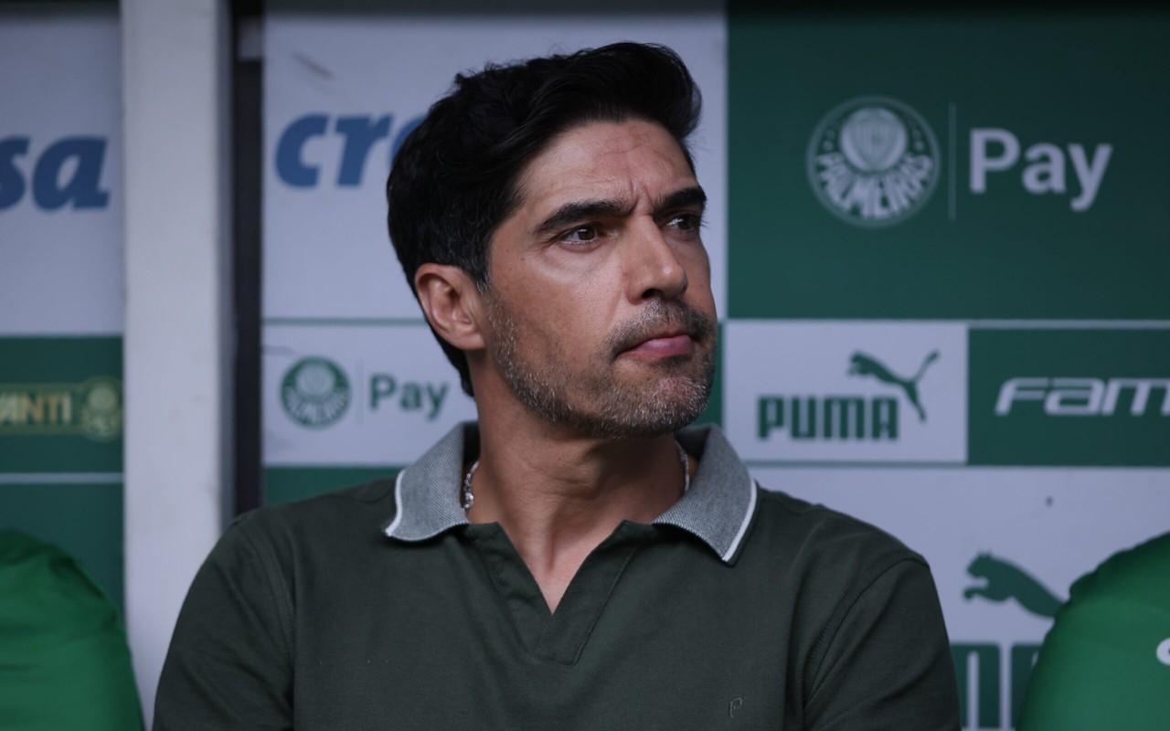 Abel Ferreira chamou atenção por declaração após Santos x Palmeiras (Foto: Ettore Chiereguini/AGIF)