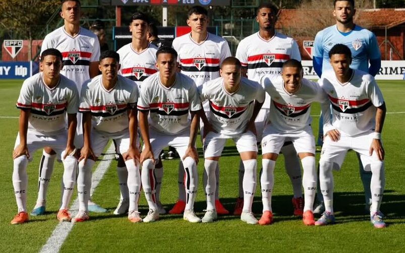 Crespo tem histórico de boa relação com a base (Foto: Divulgação/ São Paulo)