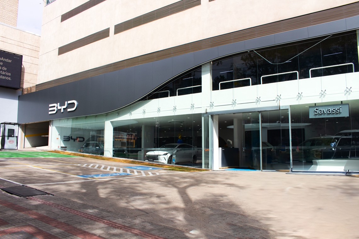 Primeira unidade do Grupo Carbel – a Carbel BYD está localizada na avenida Nossa Senhora do Carmo, 506, na Savassi
