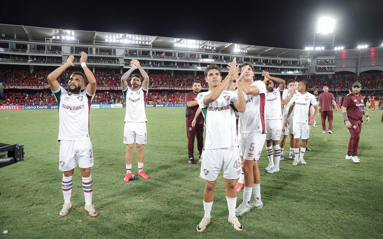 Jogadores do Fluminense comemoram vitória sobre o América de Cali (Foto: MARCELO GONÇALVES / FLUMINENSE F.C.)
