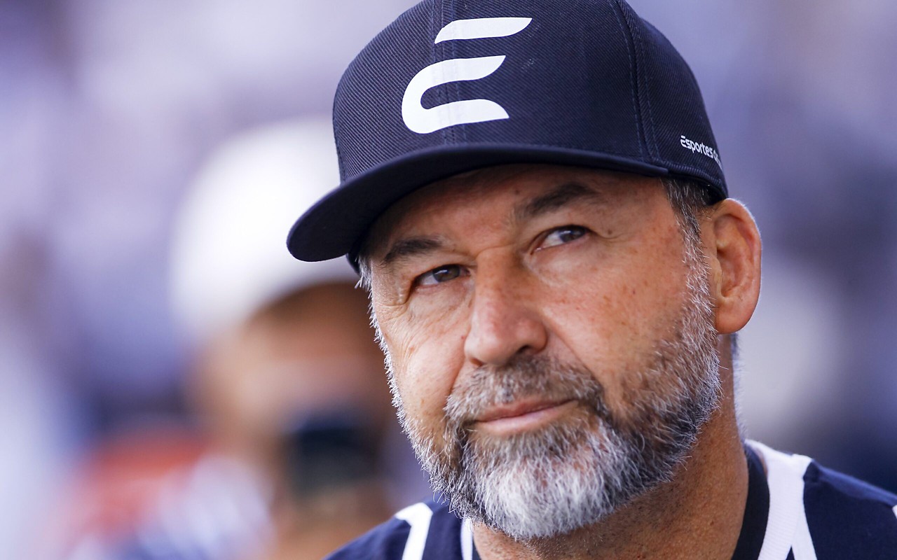 Augusto Melo foi indiciado em investigação que apura irregularidades no patrocínio da Vai de Bet (Foto: Marco Miatelo/AGIF)
