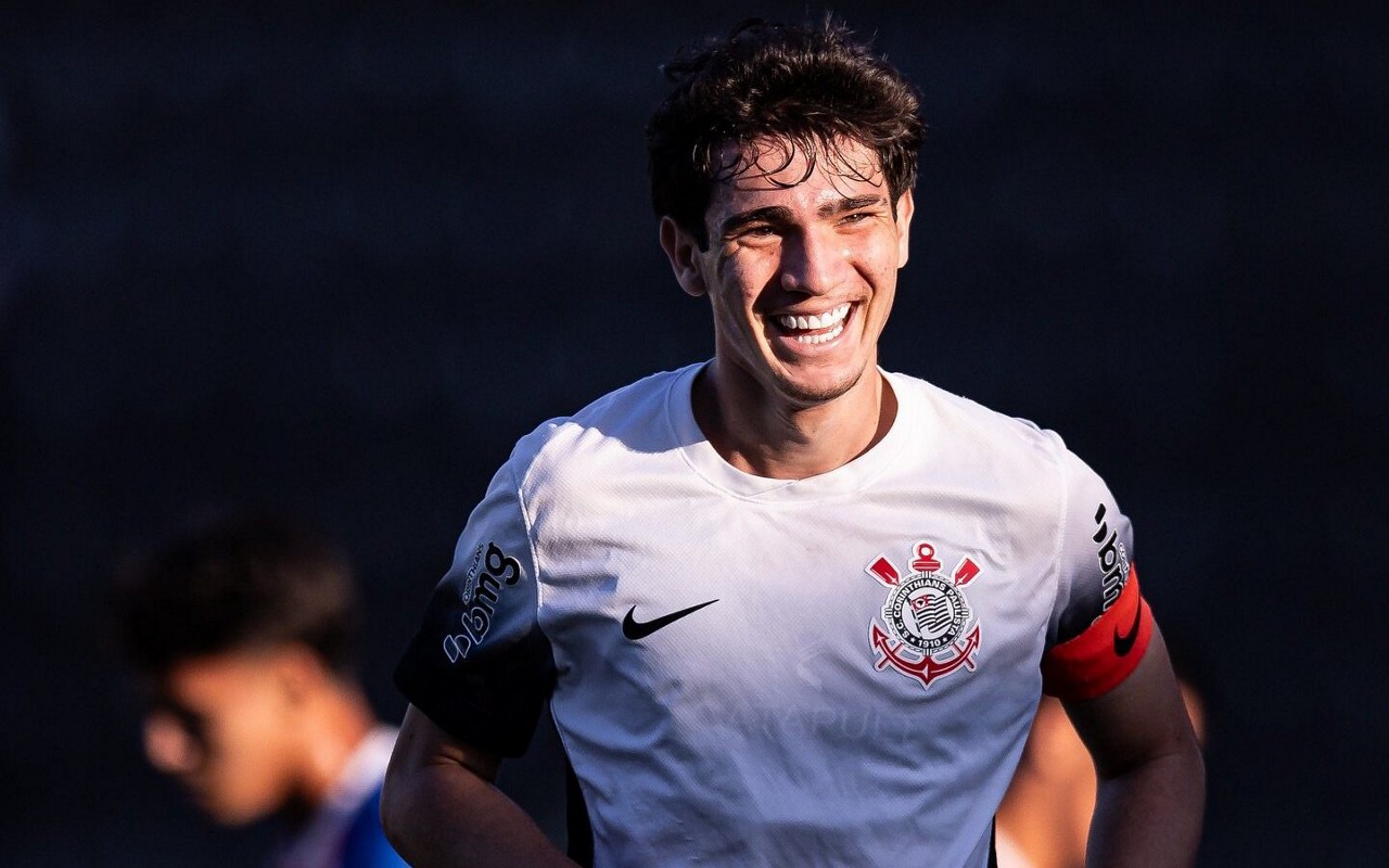 Corinthians sofre com o assédio brasileiro por jogadores da base (Foto: Reprodução/Instagram/guibom)