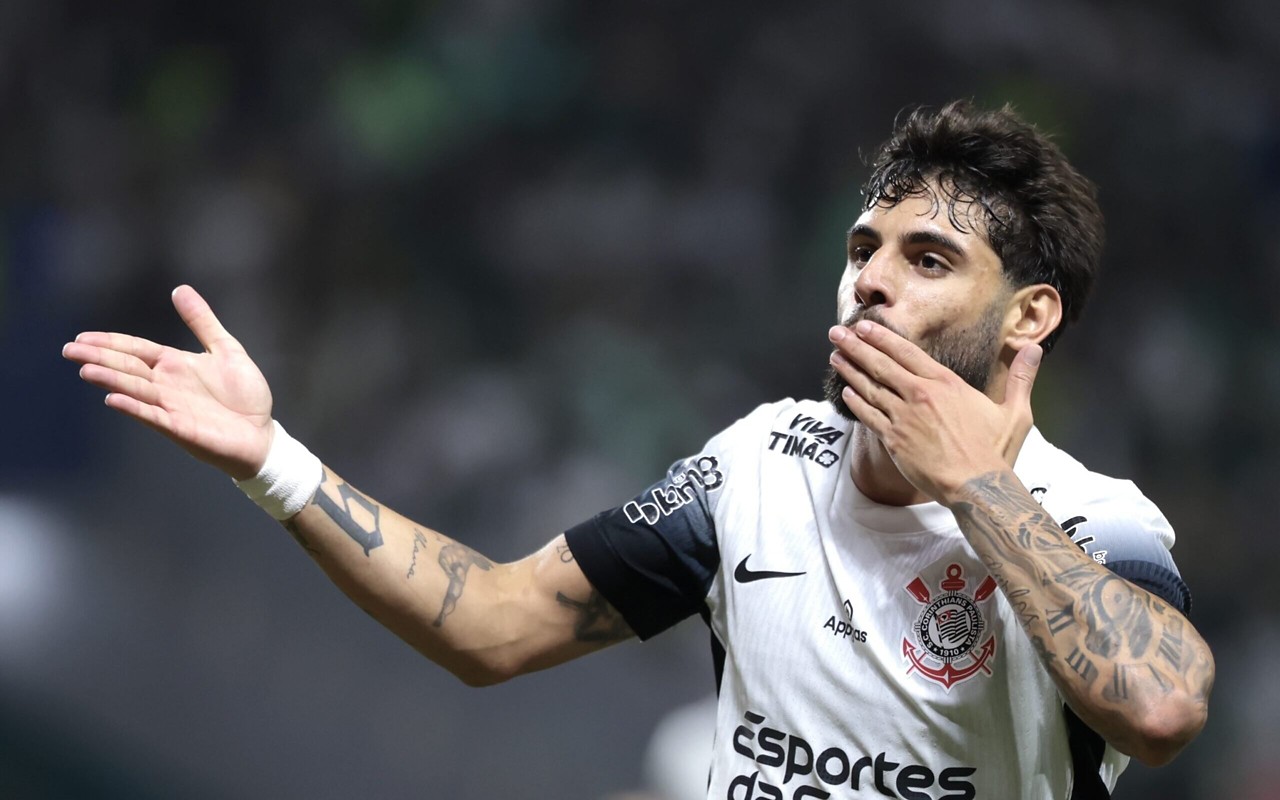 Yuri Alberto comemora gol do Corinthians sobre o Palmeiras (Foto: Marcello Zambrana/AGIF)