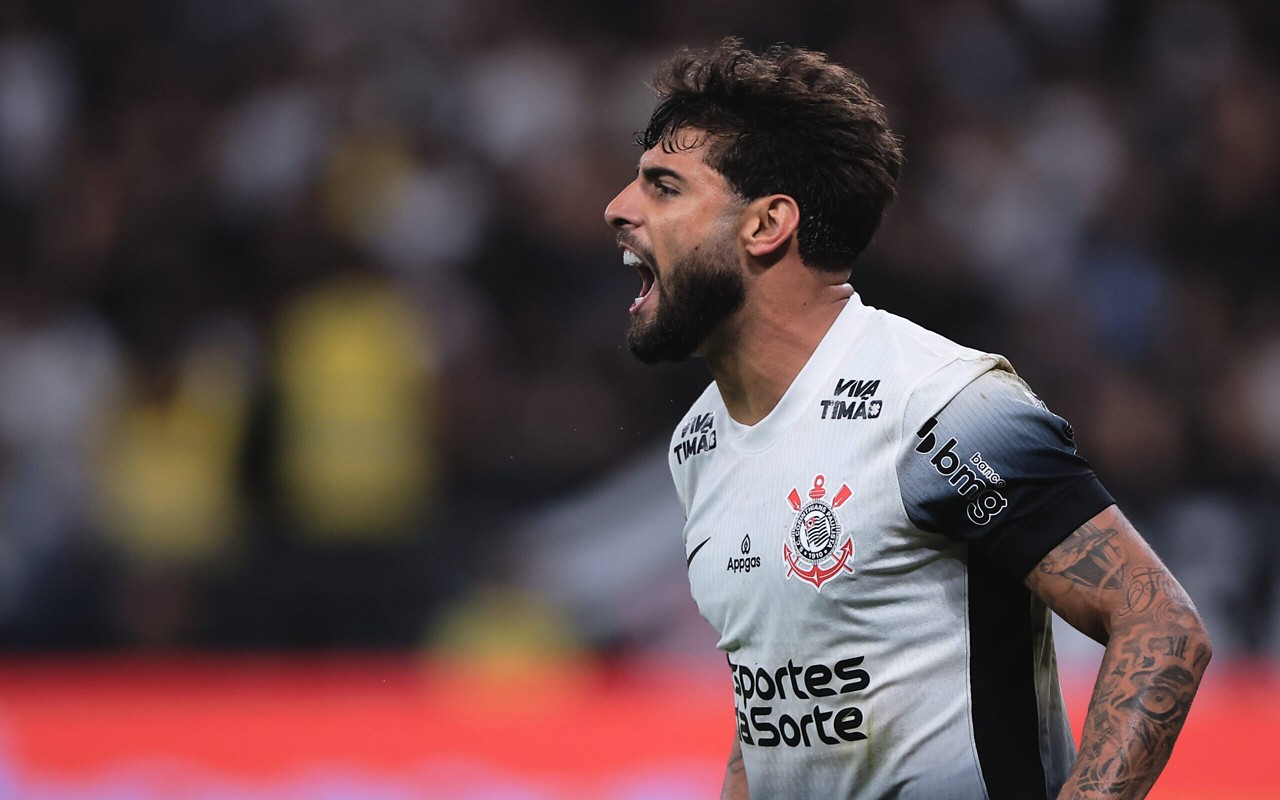 Yuri Alberto vive grande fase no Corinthians (Foto: Ettore Chiereguini/AGIF)