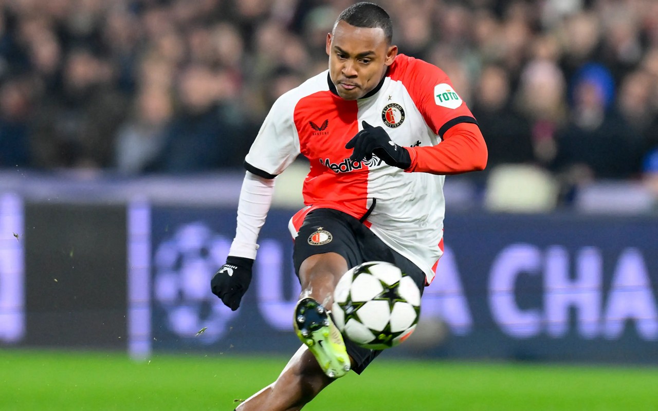 Coritiba receberá mais agora do que na venda de Igor Paixão para o Feyenoord, da Holanda. Foto: JOHN THYS / AFP