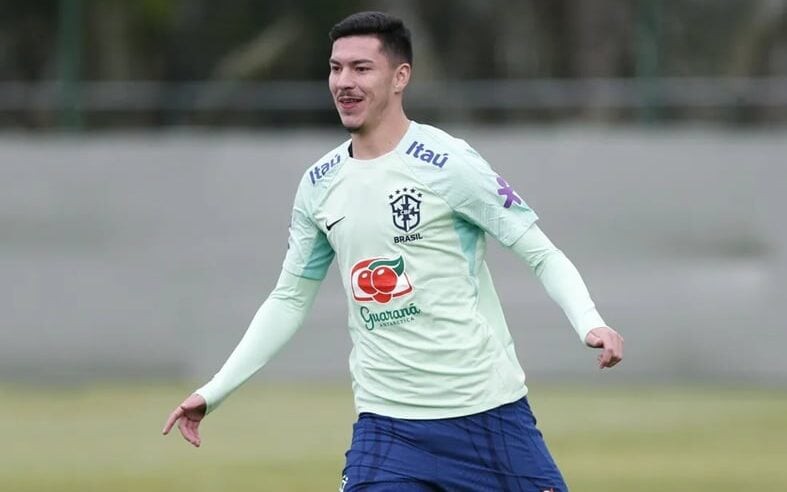 Jean Pedroso foi convocado para a base da Seleção quando jogava pelo Coritiba. Foto: Divulgação/CBF
